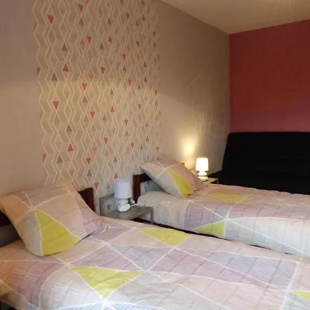 Tatil Evi Jenzat, 4 Pieces, 6 Personnes - Fr-1-489-240