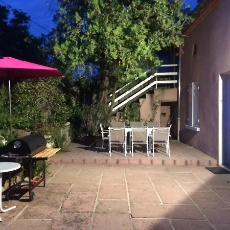 Jenzat, 4 Pieces, 6 Personnes - Fr-1-489-240 Tatil Evi Jenzat